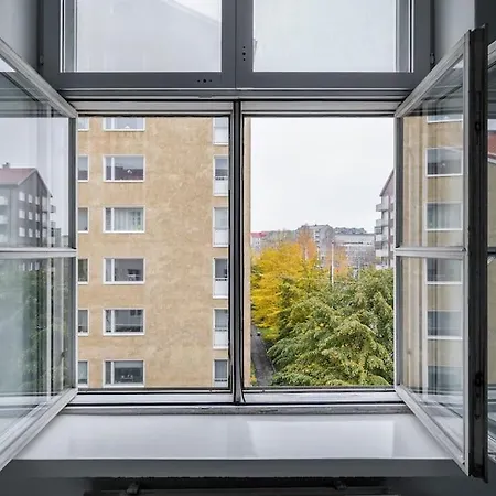 Renovated Studio In Central *