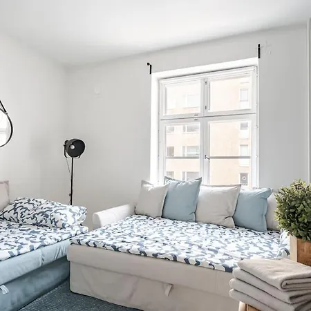 Renovated In Appartement *