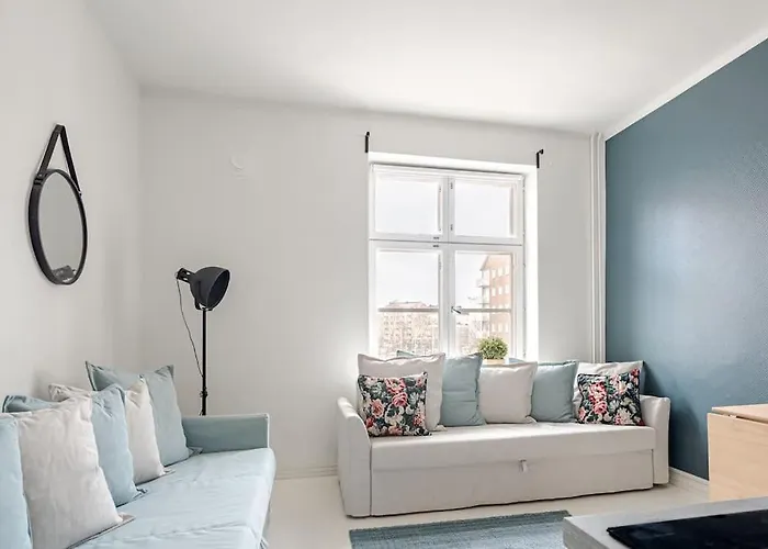 Renovated In Appartement *