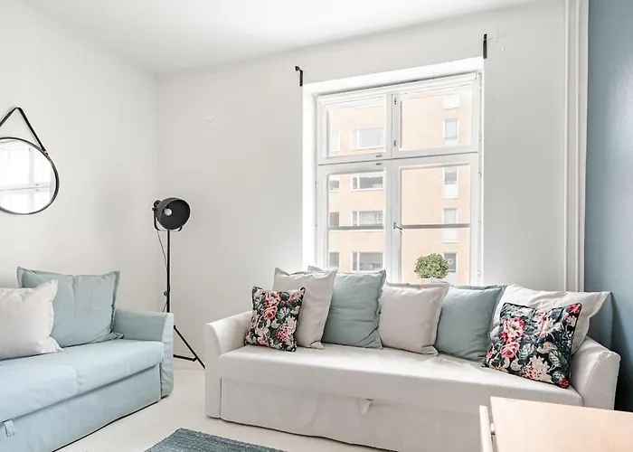 Renovated In Διαμέρισμα *